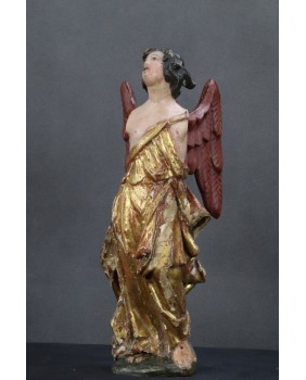 Anielski fragment. Drewno....