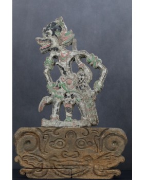 Demon. Wayang. Drewno....