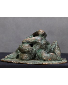 Objęci. Brąz. Europa. XX wiek.