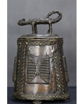 Kuduo. Pojemnik na...