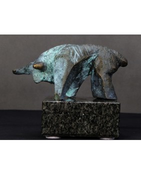 Byk. Brąz. Kamień. Piotr...