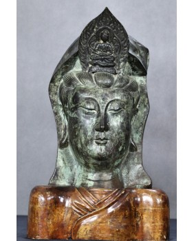 Bodhisattwa. Guanyn. Brąz....