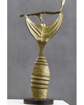 Tańcząca. Mosiądz....