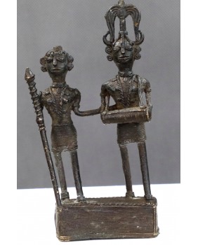 Zaślubiny. Figurki z brązu....