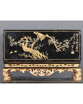 Butsudan.  Ołtarzyk domowy....