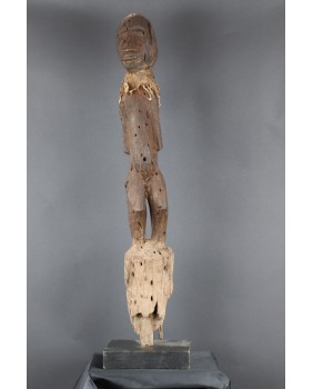 Boccio. Drewno. Płótno....