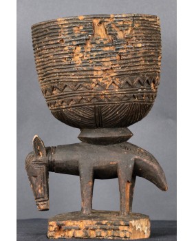 Pojemnik na tytoń. Dogon....