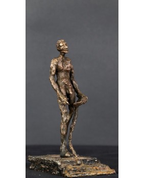 Nagi wędrowiec. Brąz....