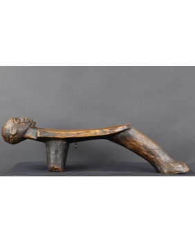 Podgłówek. Drewno. Tabwa....