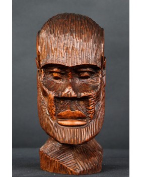 Głowa starca. Drewno....