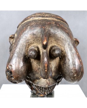 Akam maska prowadząca....