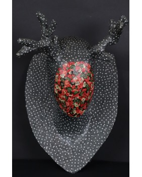 Trofeum. Paper-mache. Anna...