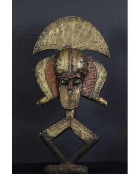 Strażnik kości. Relikwiarz....