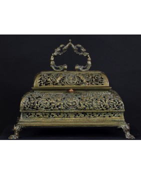 Kaseta z amorami i Świętym...