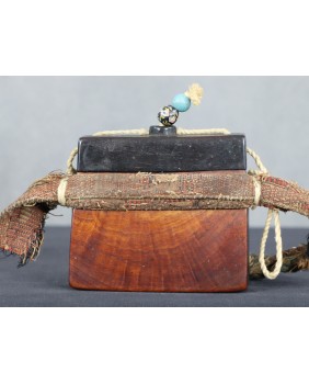 Tongal. Pudełko na tytoń....