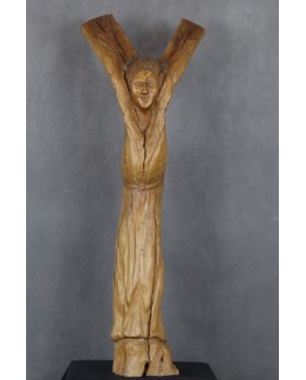 Kobieta w opresji. Drewno....