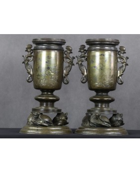 Para wazonów Usubata z...