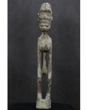 Demon. Drewno. Asmat. Papua...